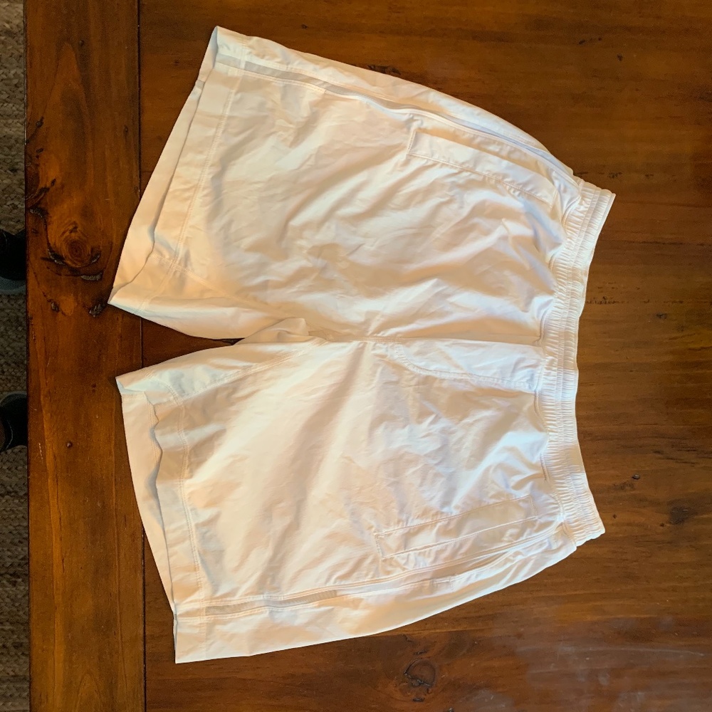 Lululemon pace breaker white shorts